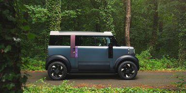 Renault готовит молодежный электрокроссовер в стилистике Land Rover Defender (фото)
