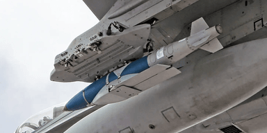 ЗСУ отримають нову партію авіабомб JDAM-ER для знищення РЕБ РФ: деталі поставок