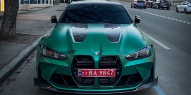 В Киеве заметили экстремальный 550-сильный спорткар BMW стоимостью более $150 000 (фото)