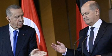 "Мирный план" для Путина или "черная метка" НАТО: что везет Шольц Эрдогану