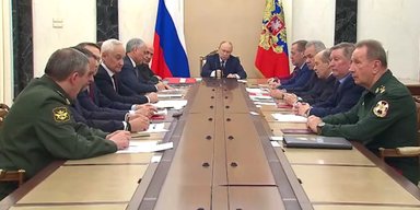 США відпрацювали превентивний удар по РФ: Путін пригрозив ядерною відповіддю (відео)