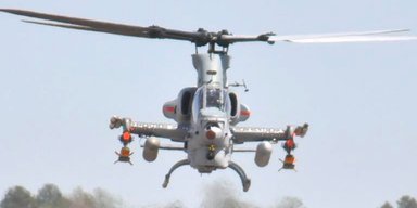 На американському гелікоптері AH-1Z Viper вперше помітили нові далекобійні ракети (фото)