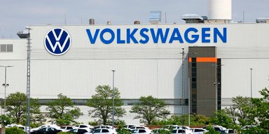 Volkswagen передает свой автозавод под производство оружия: подробности исторического решения