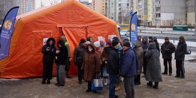 Может занять несколько дней: на Троещину вернули тепло, но в Минразвития указали на нюанс