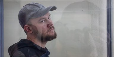В Киеве суд отправил под стражу военнослужащего Гнездилова, который публично объявил о СЗЧ