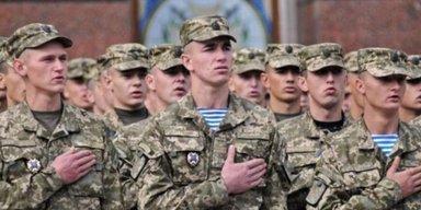 Расстрел отменяется. Кто виноват в создании убийственного законопроекта о военнослужащих