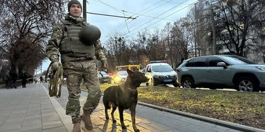 Через теракти у ТЦК на військових об'єктах в Україні посилено заходи безпеки: що відомо
