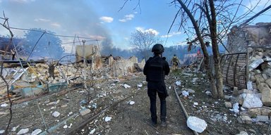 "Одним ударом знищена вулиця": РФ вперше атакувала Харківщину дообладнаною ФАБ-1500 (фото)