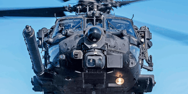 Напичканный технологиями: как выглядит вертолет Black Hawk Сил спецопераций США (фото)