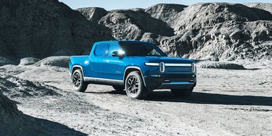 Прибрали подряпини за $7500: пікап Rivian вразив вартістю ремонту після легкого ДТП (фото)