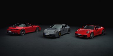 Свіжий дизайн і електрифікація: дебютував новий Porsche 911 2025 (фото, відео)