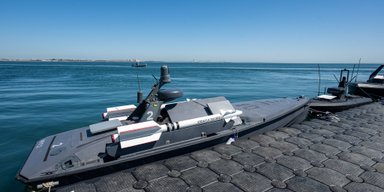 Україна показала оновлений морський дрон Magura v7.2: навіщо перенесли кулемет (фото)