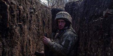 40-60 тисяч: за тиждень-півтора ЗС РФ почнуть великий штурм Авдіївки, — офіцер ЗСУ (відео)