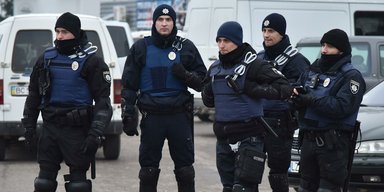 "100 тисяч — мобілізувати, 60 — залишити": чому влада не хоче знімати бронь із правоохоронців