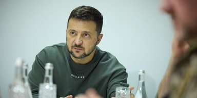 "Будем защищаться и отвечать": Зеленский о подготовке к ударам ВС РФ по энергообъектам