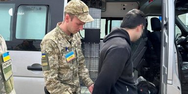 Польща передала Україні чоловіка, який переплив Західний Буг і перетнув кордон (фото)