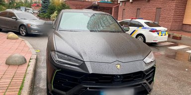 У Києві в елітному авто знайшли мертвим відомого 32-річного блогера (фото)