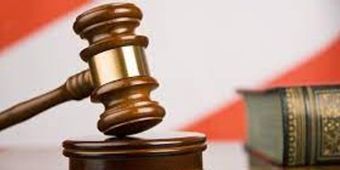 Допомагав офіцерам виїжджати за кордон під час війни: суд оштрафував полковника ТЦК