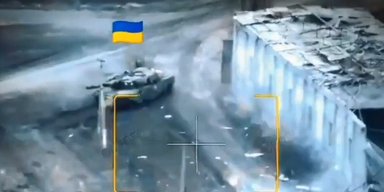 Танк Leopard-2 ЗСУ в одиночку відбив атаку колони бронемашин РФ: деталі (відео)