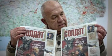 Скандал з "голодними" українками: КНУ звільнив викладача Микиту Василенка