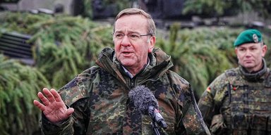"Не должны позволять": в Минобороны ФРГ отреагировали на ядерные угрозы Путина