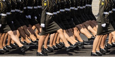 Победа над каблуком. Почему обувь курсанток говорит об армии больше, чем техника на параде
