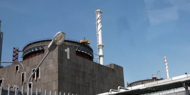 ВС РФ установили зенитную установку возле энергоблока на ЗАЭС и ведут оттуда огонь (видео)