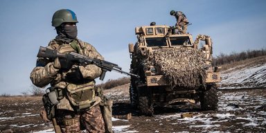 Де гроші на ЗСУ? Чи підвищать зарплату українським військовим