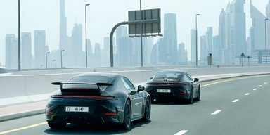Великі зміни: перший електрифікований Porsche 911 показали до презентації (фото, відео)