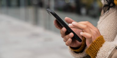 Ваш смартфон непомітно відстежує речі, про які ви навіть не підозрювали: про що йдеться