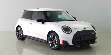 Спортивні електромобілі Mini розсекретили до прем'єри (фото)