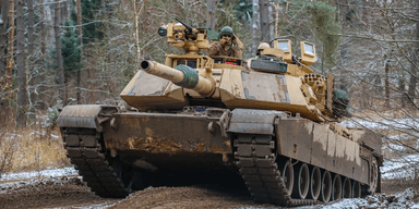 Битва за Авдіївку завершилася: танки Abrams зупинили просування РФ у Бердичах, — Forbes