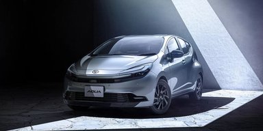 Prius на минималках: презентован гибрид Toyota за $16900 с расходом 2,8 л/100 км (видео)