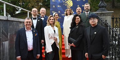 Найкращий вчитель України 2025: хто отримав мільйон гривень, подробиці (фото)