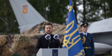Новая коалиция с НАТО: Зеленский предлагает Западу сбивать ракеты РФ над Украиной