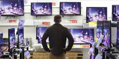 Недорого і якісно: експерти назвали найкращі телевізори дешевше $1000 у 2025 році (відео)
