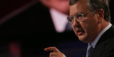 Анатолий Гриценко: Запад должен понять, что Путин - это Гитлер