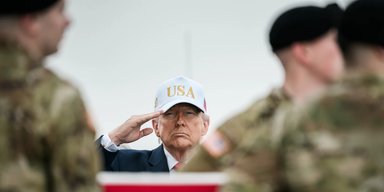 Немає козирів на руках: Трамп пригрозив Ірану блекаутом на 10 років та знищенням за день