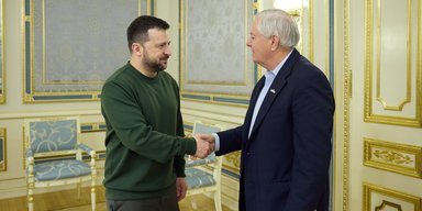 Допомога США: сенатор-республіканець запропонував Києву безвідсотковий кредит