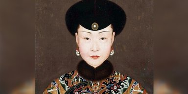Одна императрица Китая была полностью стерта из истории: никто не знает даже ее имени