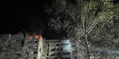 У перші години "перемир'я" Путіна: РФ вдарила по житловій дев'ятиповерхівці на Донеччині (фото)