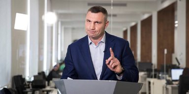 Кличко попереджає про нові удари: закликає киян запастися водою та теплими речами
