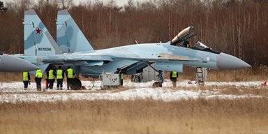 Міноборони РФ отримала партію винищувачів Су-35С (фото)