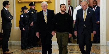 США переконують Зеленського зменшити мобілізаційний вік до 18 років, — радник голови ОП