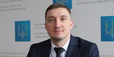 Дмитрий Калмыков, поддержанный Артемом Сытником, является главным кандидатом на главу НАПК, — эксперт
