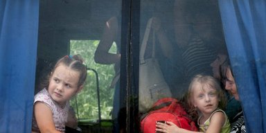 Объединяться и говорить. Как выжить беженцам из Донбасса
