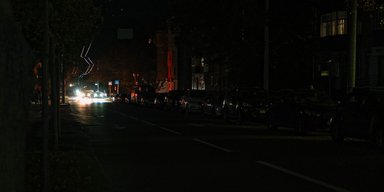 Відключення світла у Дніпрі: учням подовжили канікули, електротранспорт замінять автобуси