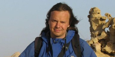 "Залишатись страшніше": письменник-ухилянт втік з України, перепливши Дністер, — соцмережі