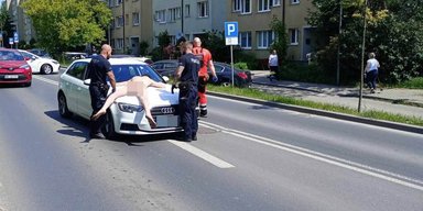 Українець вистрибнув з балкона й влаштував "голе ДТП" у Польщі, — ЗМІ (фото)