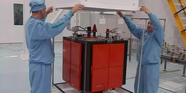 Из того, что было. Как собирали спутник "Сич-2-30" и на что он способен